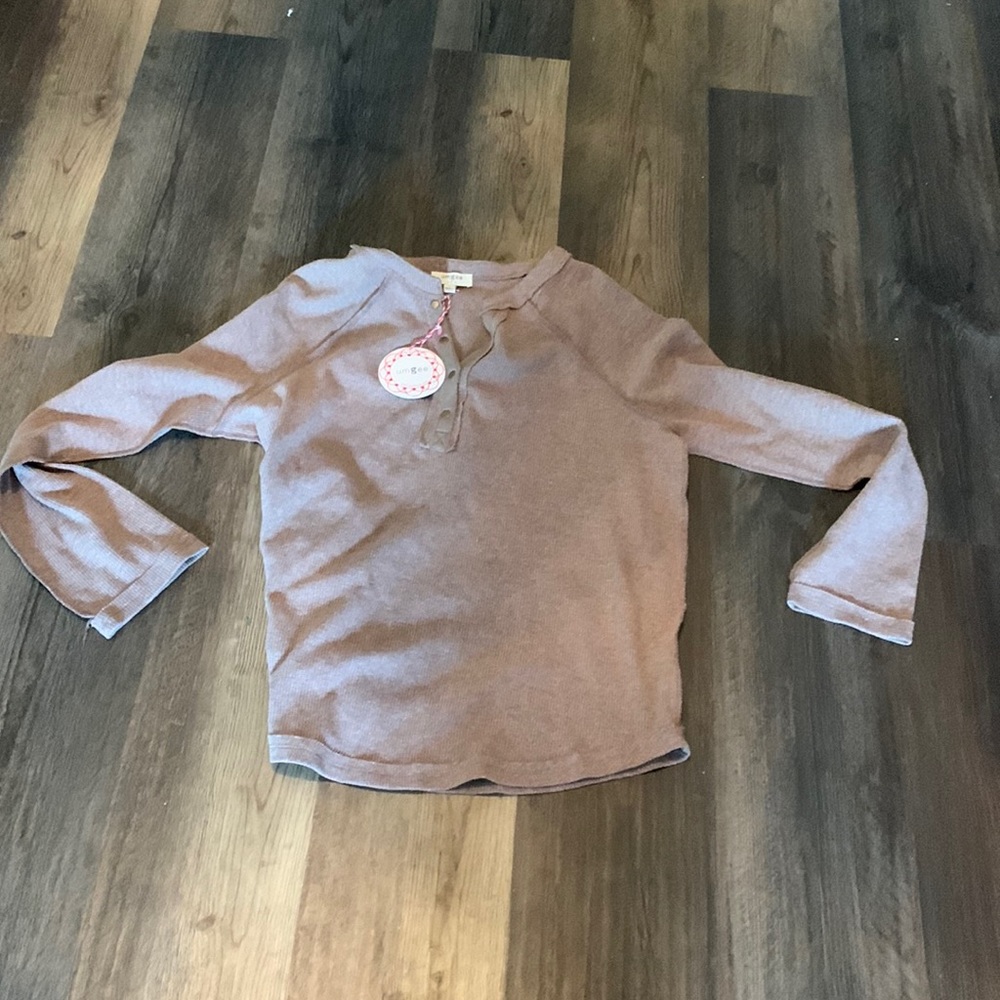 Umgee snap front thermal. NWT